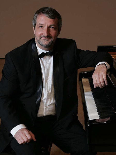 Артем Агажанов